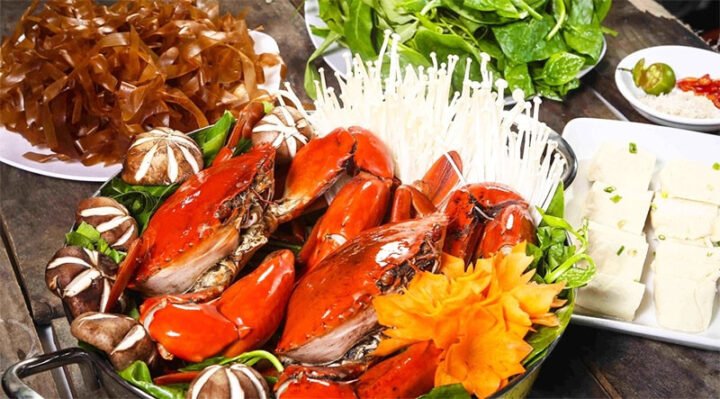 Nguyên liệu chuẩn bị cho cách nấu lẩu cua biển mồng tơi