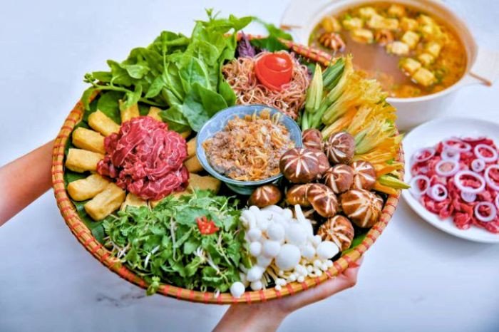 nguyên liệu chuẩn bị lẩu cua đồng thập cẩm bắp bò