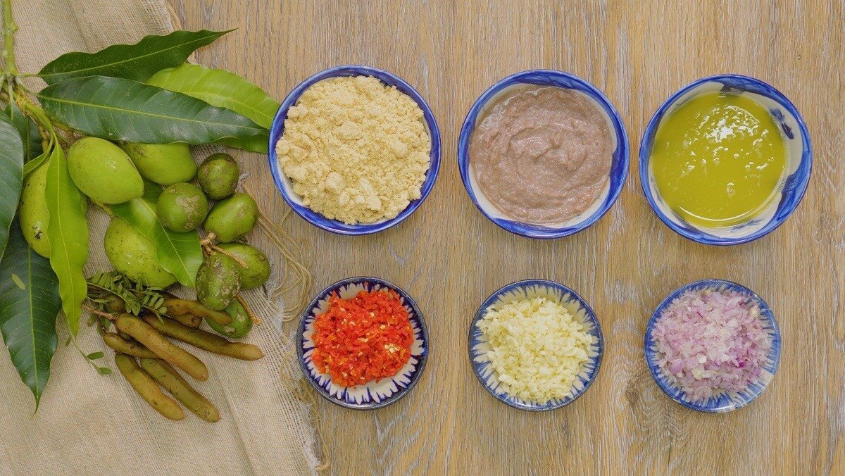 Nguyên liệu làm món mắm ruốc chấm xoài