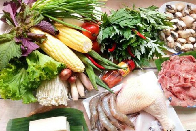 Nguyên liệu lẩu gà ngọt thập cẩm