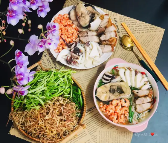 Rau sống ăn kèm không thể thiếu