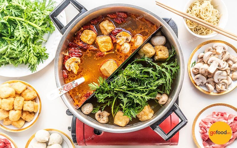 Nồi lẩu Thái chua ngọt thanh nhẹ từ nước ép trái cây