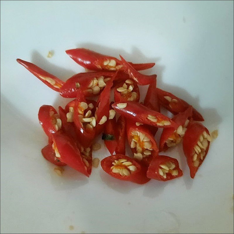 Nước chấm ốc hút miền Trung chua cay mặn ngọt