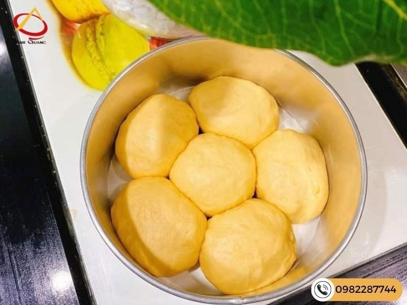 Nướng bánh bằng nồi cơm điện