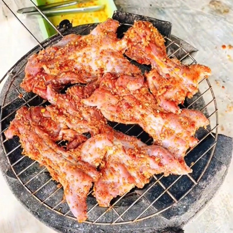 Bí Quyết Cách Ướp Thịt Chuột Nướng Ngon Đậm Đà Chuẩn Vị