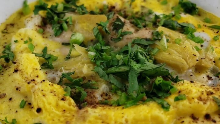 Óc bò chưng trứng vàng ươm, dinh dưỡng cho bé