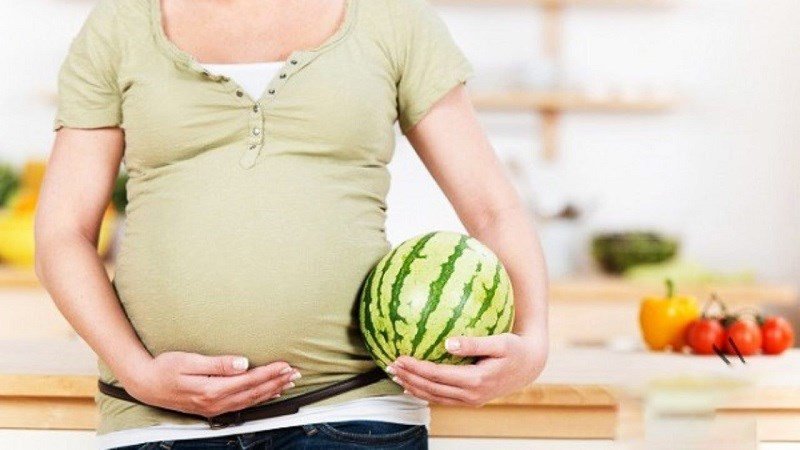 Phụ nữ mang thai và dưa hấu
