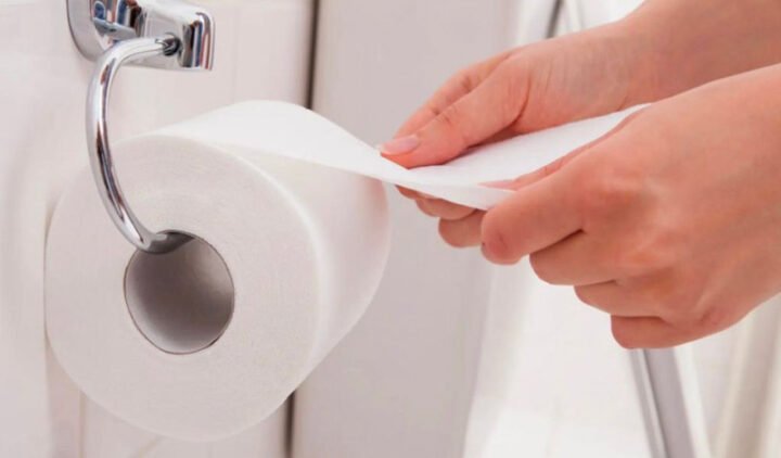 Rau diếp cá tươi giúp hỗ trợ tiêu hóa, ngăn ngừa táo bón hiệu quả