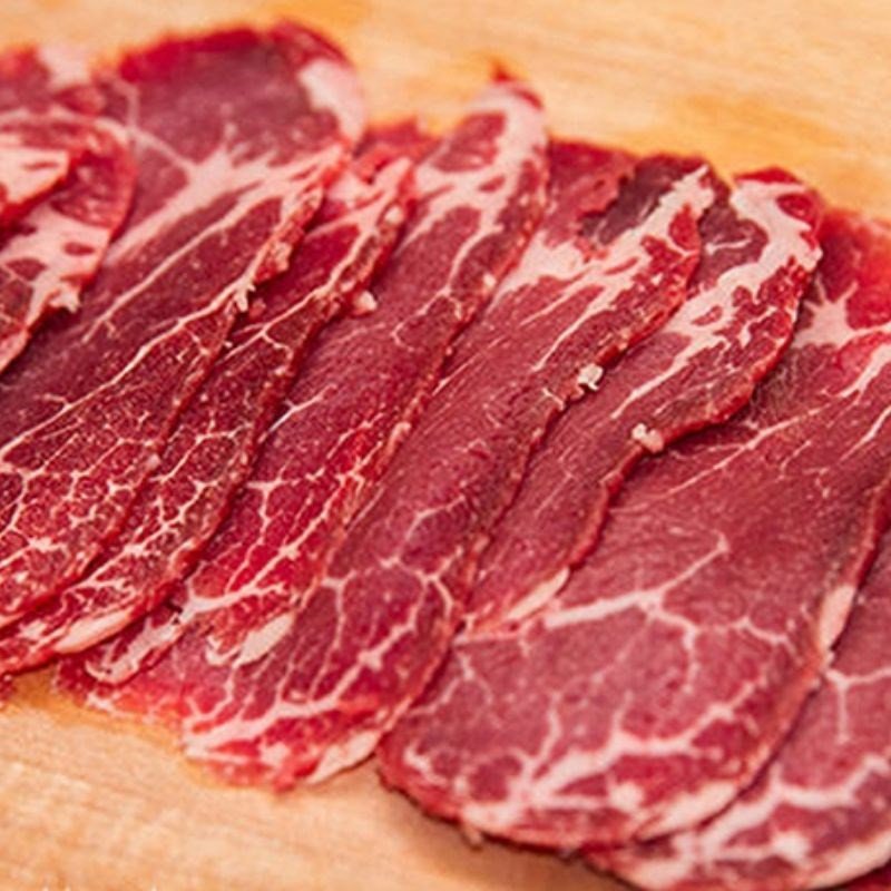 Sơ chế các loại nấm tươi ngon cho món lẩu hột vịt lộn chua cay