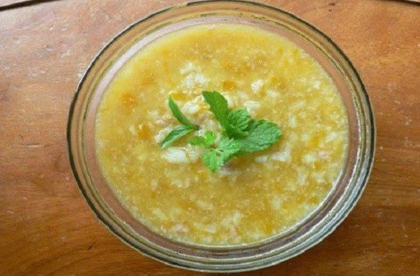 Súp thịt bò bí đỏ thơm ngon cho bé