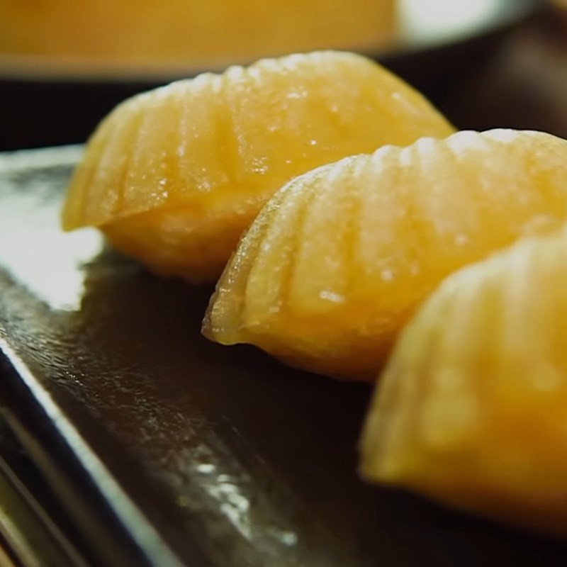 Thành phẩm bánh bò thốt nốt vàng ươm, mềm xốp