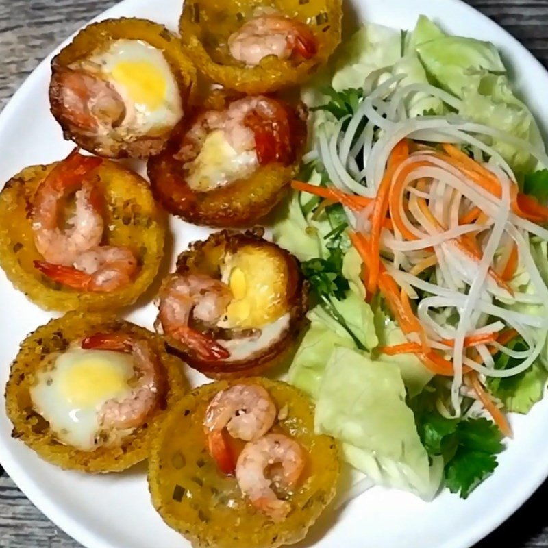 Thành phẩm bánh căn từ bột gạo giòn ngon