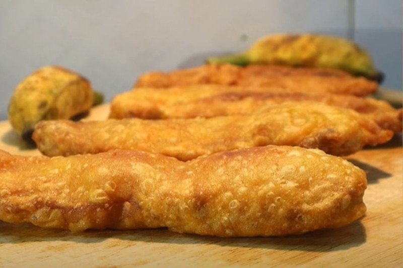 Thành phẩm bánh chuối chiên với bột mì