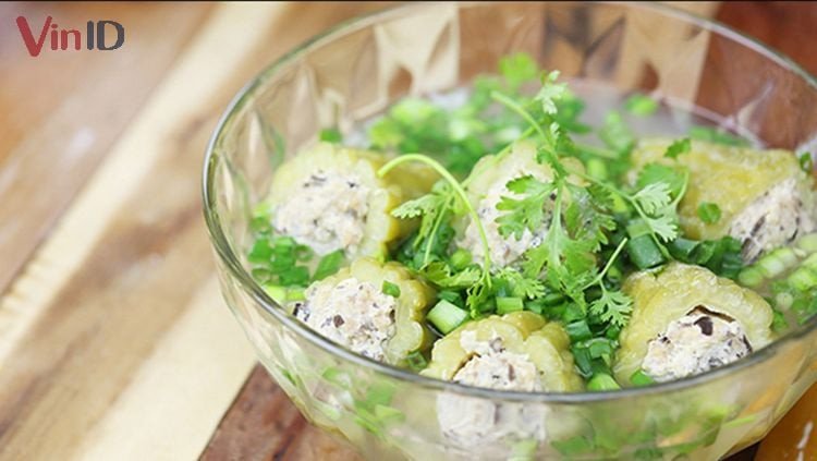 Thành phẩm canh khổ qua ngọt thơm, đắng vừa phải