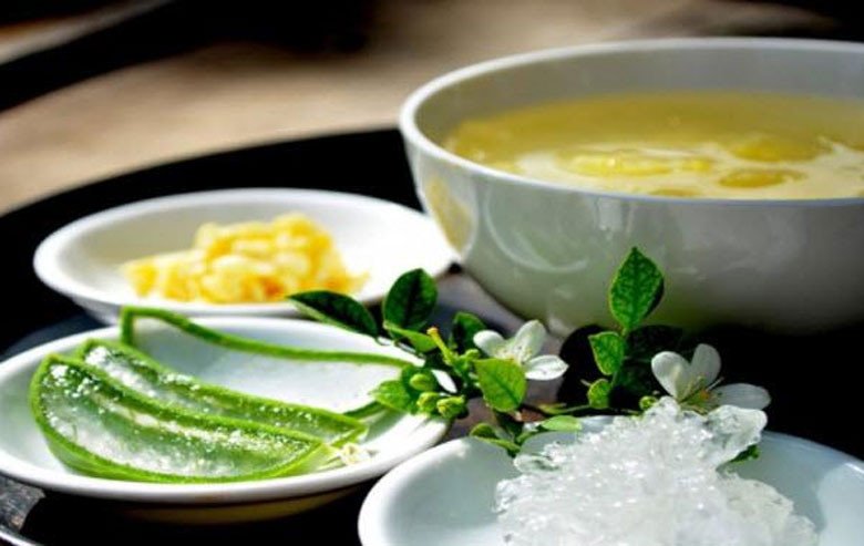 Thành phẩm chè đậu xanh nha đam cốt dừa