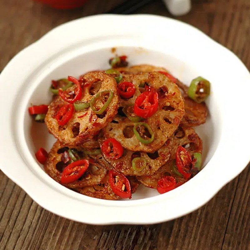 Thành phẩm củ sen xào cay thơm ngon