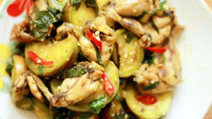 Thành phẩm ếch om cà