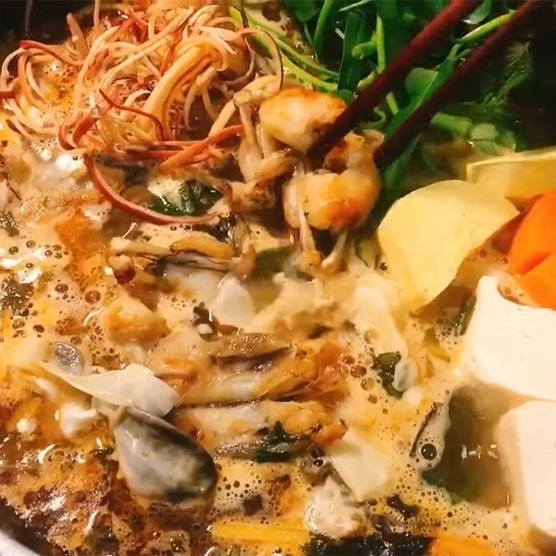 Thành phẩm lẩu ếch thái măng cay