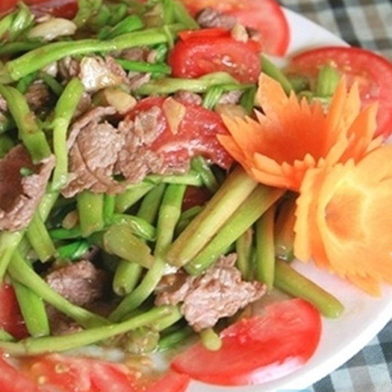 Thành phẩm món cách xào thịt trâu rau cần thơm ngon hấp dẫn