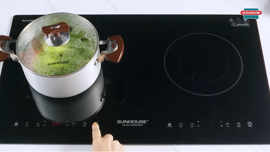 Thiết lập chế độ nấu trên bảng điều khiển cảm ứng của bếp từ