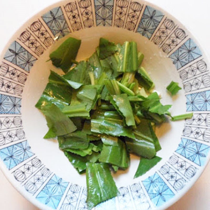 Thịt bắp bò đã sơ chế và thái lát cho món bún riêu