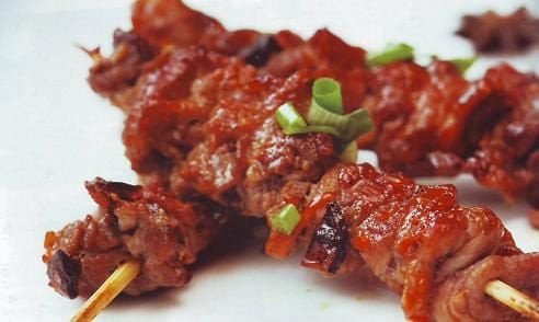 Thịt bò nướng xiên vàng ươm tẩm ướp hoa hồi, hướng dẫn cách sử dụng hoa hồi cho món nướng