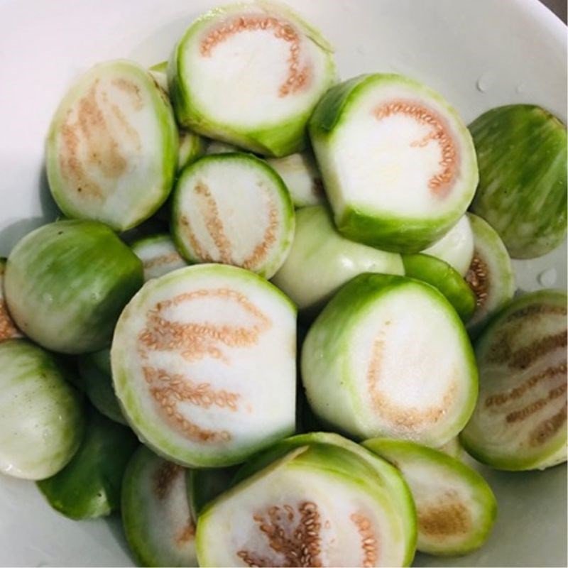 Thịt ếch đã làm sạch, sẵn sàng chế biến món om