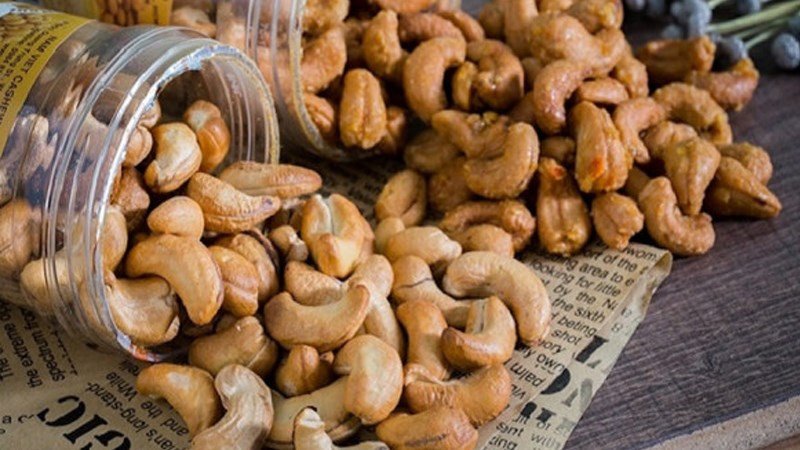 Thịt lợn nạc xào mắm ruốc