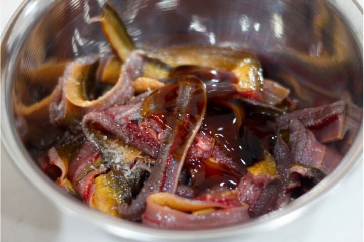 Thịt lươn tươi sau khi sơ chế, sẵn sàng cho công đoạn chế biến