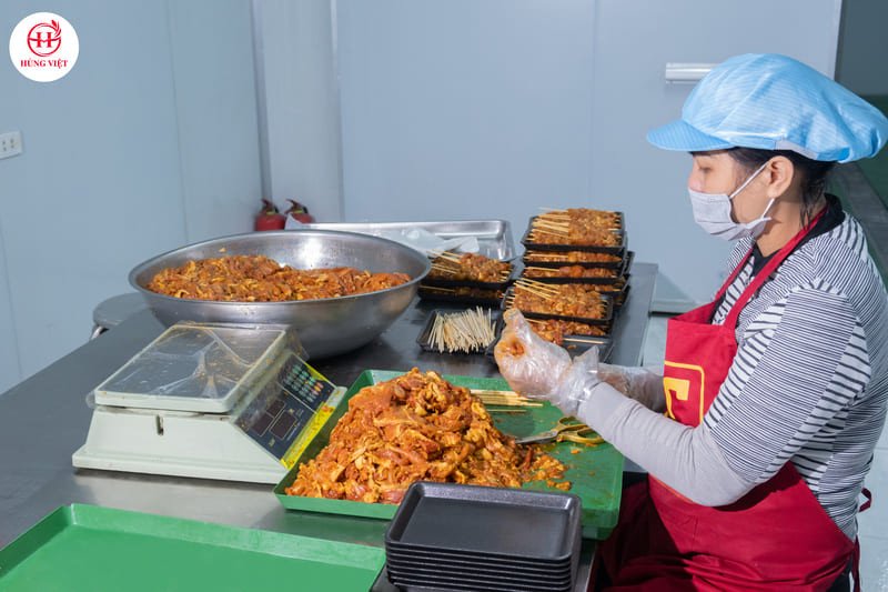 Thịt xiên nướng có nguồn nguyên liệu uy tín và chất lượng đảm bảo