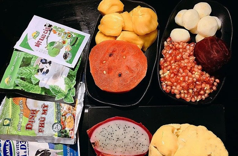 Tổng hợp các loại trái cây và nguyên liệu làm chè Thái sầu riêng hấp dẫn