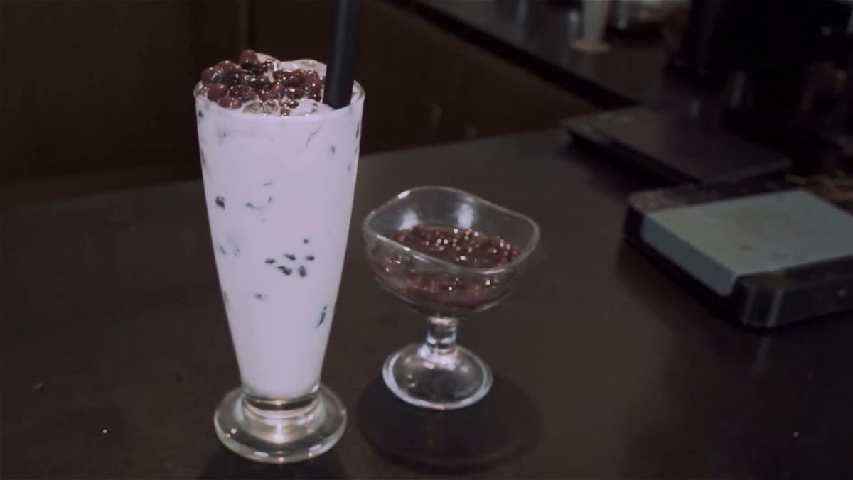 Trà sữa khoai môn đậu đỏ độc đáo, công thức pha chế đơn giản.