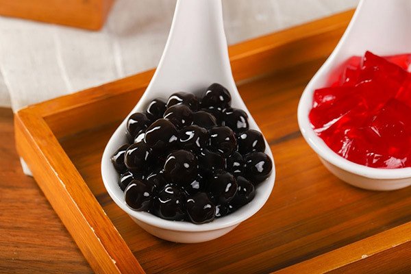 Trân châu sau khi nhào thành viên tròn nhỏ