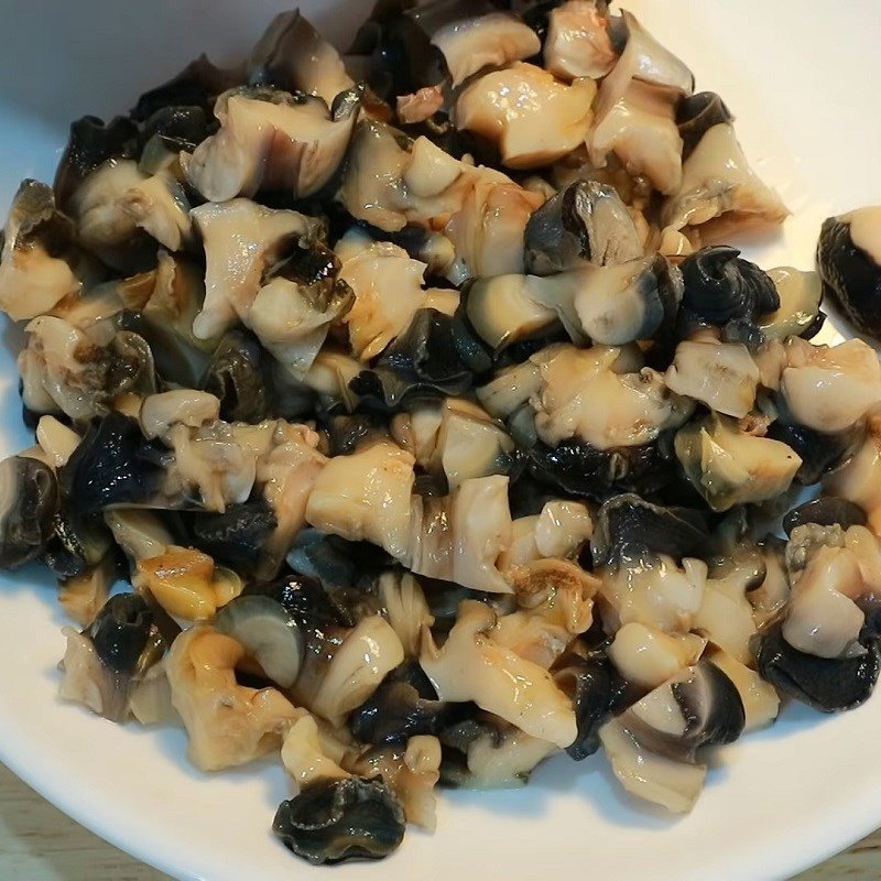 Trụng ốc bươu loại bỏ nhớt