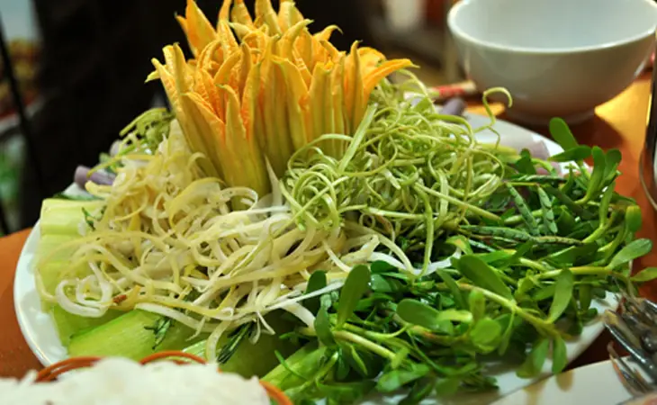 vịt om sấu ăn rau gì