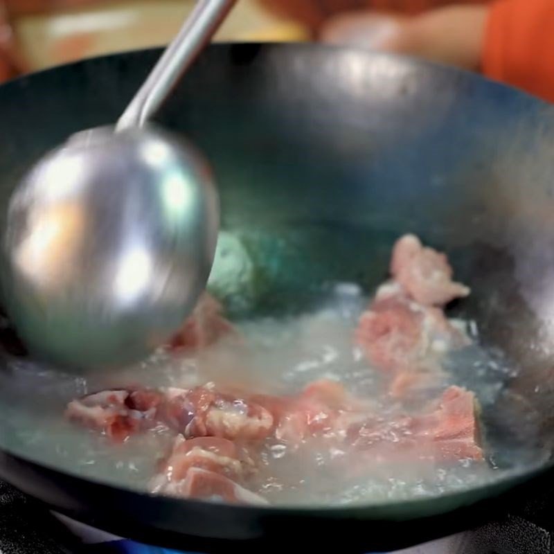 Xương heo đã rửa sạch