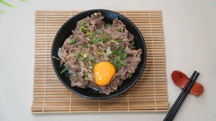 cách nấu gyudon của nhật