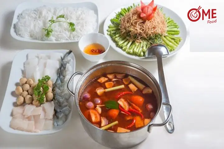 5. Nấu Lẩu Siêu Đơn Giản với Gói Gia Vị Tomyum