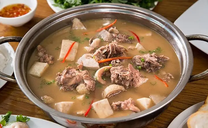 3.2 Cách nấu vịt om sấu nước cốt dừa