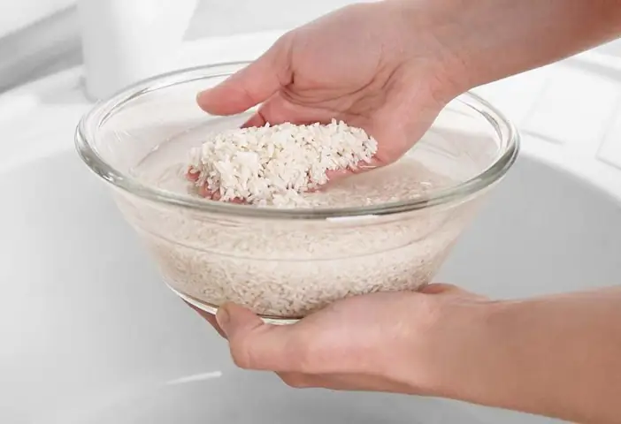 Bước 1: Vo gạo