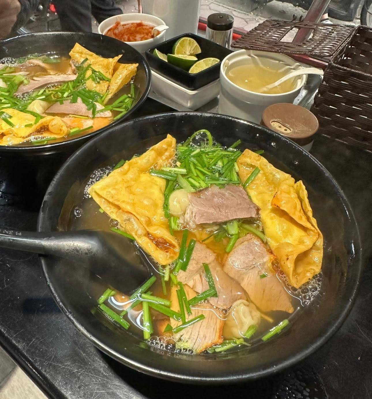 Mỳ Vằn Thắn 40 Tuệ Tĩnh Ăn một lần là nhớ mãi không quên