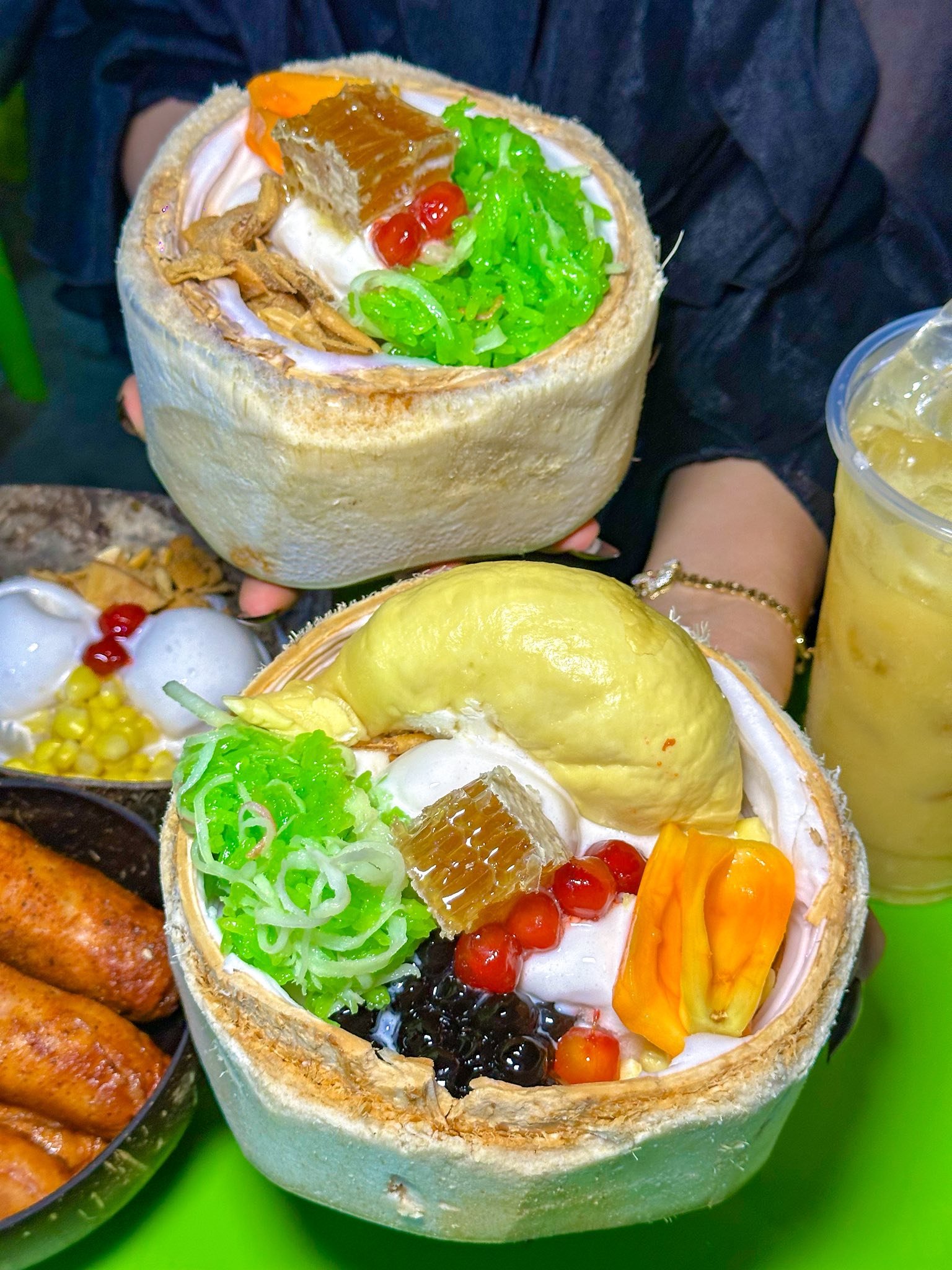 Top 7 Quán Kem Dừa Siam Ngon Nhất Quận 7