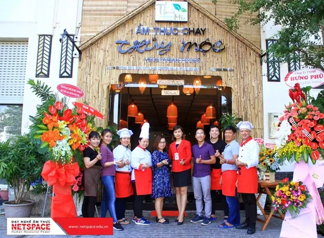 Ẩm Thực Chay Thuỷ Mộc: Địa Điểm Ăn Chay Thanh Đạm Giữa Lòng Thành Phố