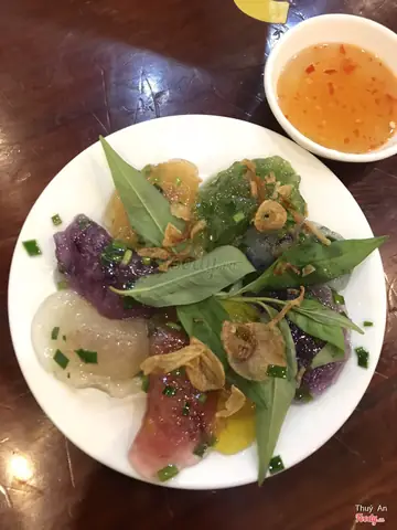 Review Bánh Bèo Chén Cô Cám: Quán Ăn Vặt Đáng Thử Ở Thủ Dầu Một Review Bánh Bèo Chén Cô Cám: Quán Ăn Vặt Đáng Thử Ở Thủ Dầu Một