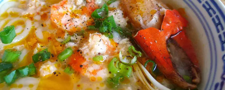 Bánh Canh Cua Cô Diệu Phú Nhuận: Review Chi Tiết Và Đánh Giá Khách Quan