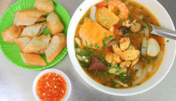 Bánh Canh Cua Kim Ngân: Đánh Giá Chi Tiết Và Trải Nghiệm Thực Tế Tại Gò Vấp