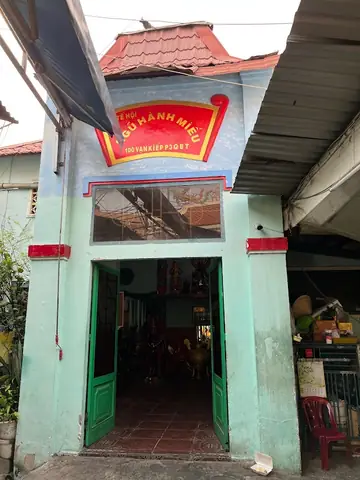 Đánh Giá Chi Tiết Quán Bánh Canh Cua Mạ Tôi: Ngon Đúng Điệu Hay Chỉ Danh Tiếng?