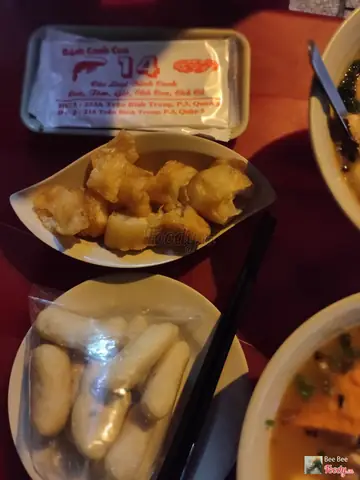 Đánh Giá Chi Tiết Quán Bánh Canh Cua 14 Trần Bình Trọng: Trải Nghiệm Hải Sản Giá Trị Tại Quận 5