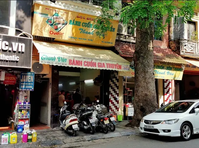Bánh Cuốn Gia Truyền Thanh Vân: Đánh Giá Chi Tiết Quán Bánh Cuốn Hàng Gà Hà Nội