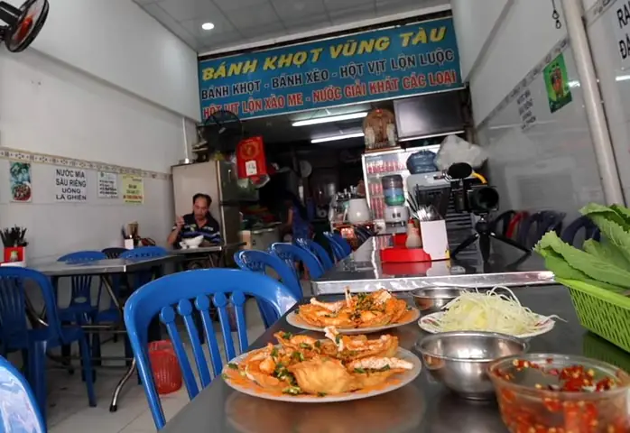 Review Quán Bánh Khọt Vũng Tàu Khanh: Trải Nghiệm Món Ăn Vặt Quen Thuộc Ở Quận 10 Review Quán Bánh Khọt Vũng Tàu Khanh: Trải Nghiệm Món Ăn Vặt Quen Thuộc Ở Quận 10